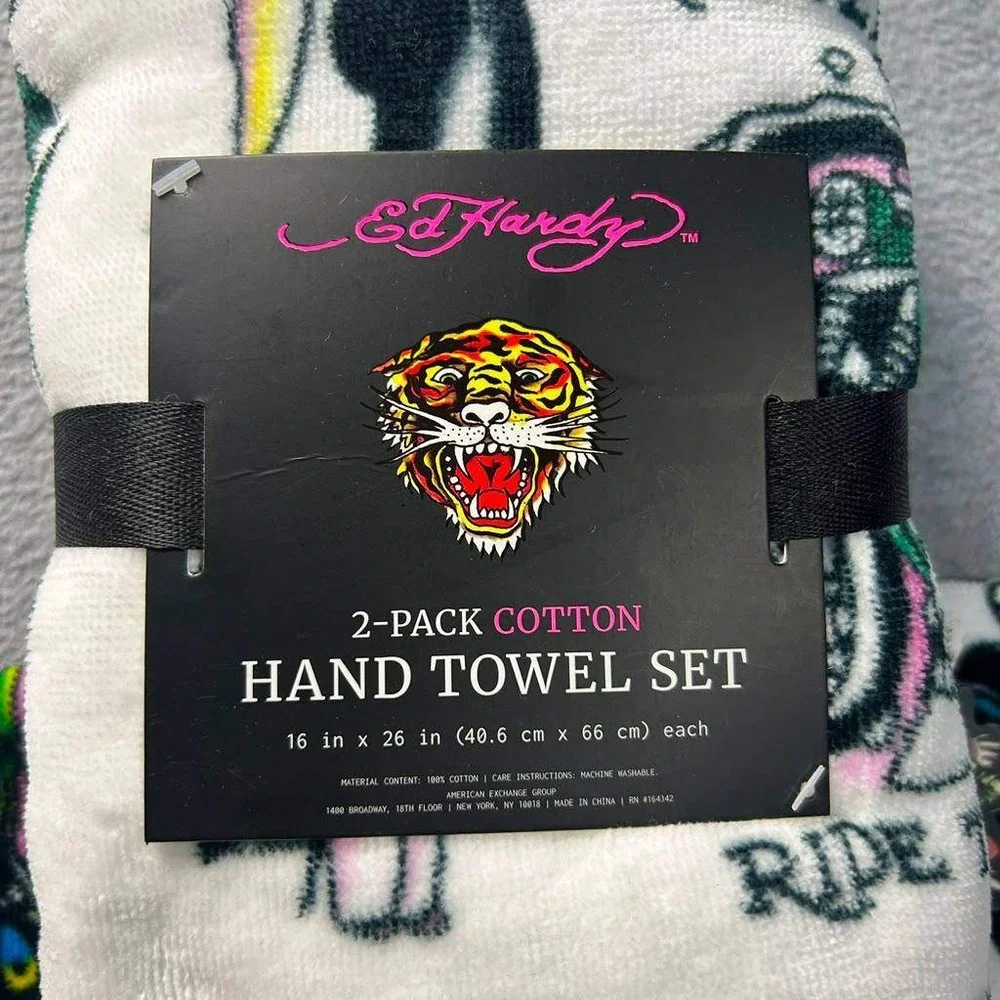 Ed Hardy NWT Bath Towel Set Hand Tattoo Skull Biker Y2K Cotton Tattoo Graphic